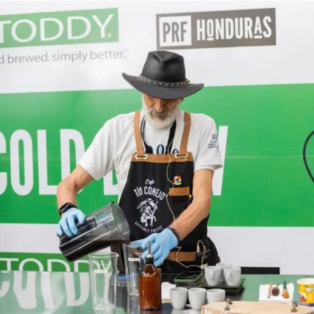 Después del éxito alcanzado en San Pedro Sula, Honduras, en 2025, el Producer & Roaster Forum será celebrado en San Salvador, El Salvador, entre el 26 y 27 de marzo de 2026.