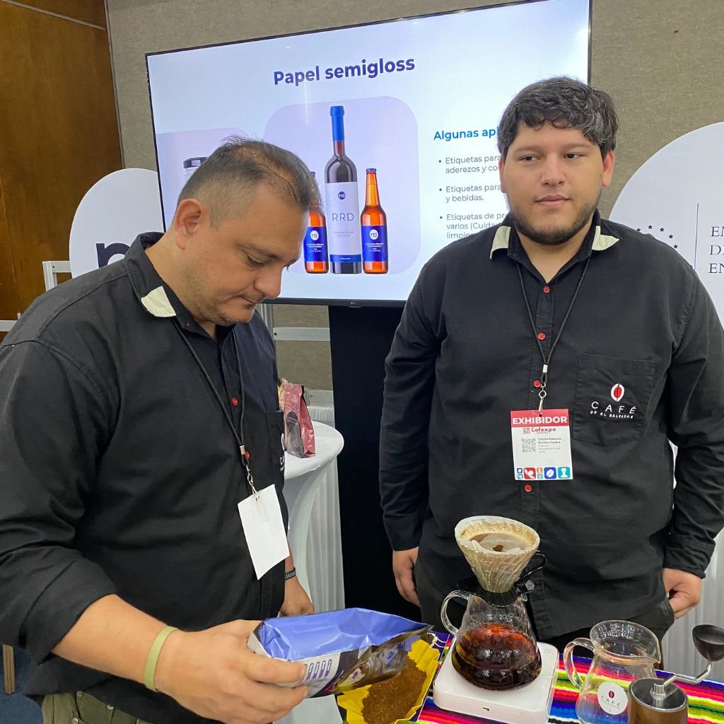 Representes del Instituto Salvadoreño del Café (ISC) en Cafexpo 2026.