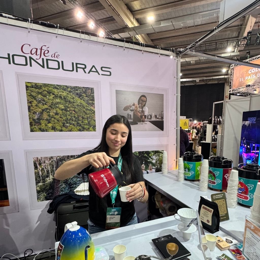 El café de Honduras tiene una participación destacada en la Expo Café Chile 2026.