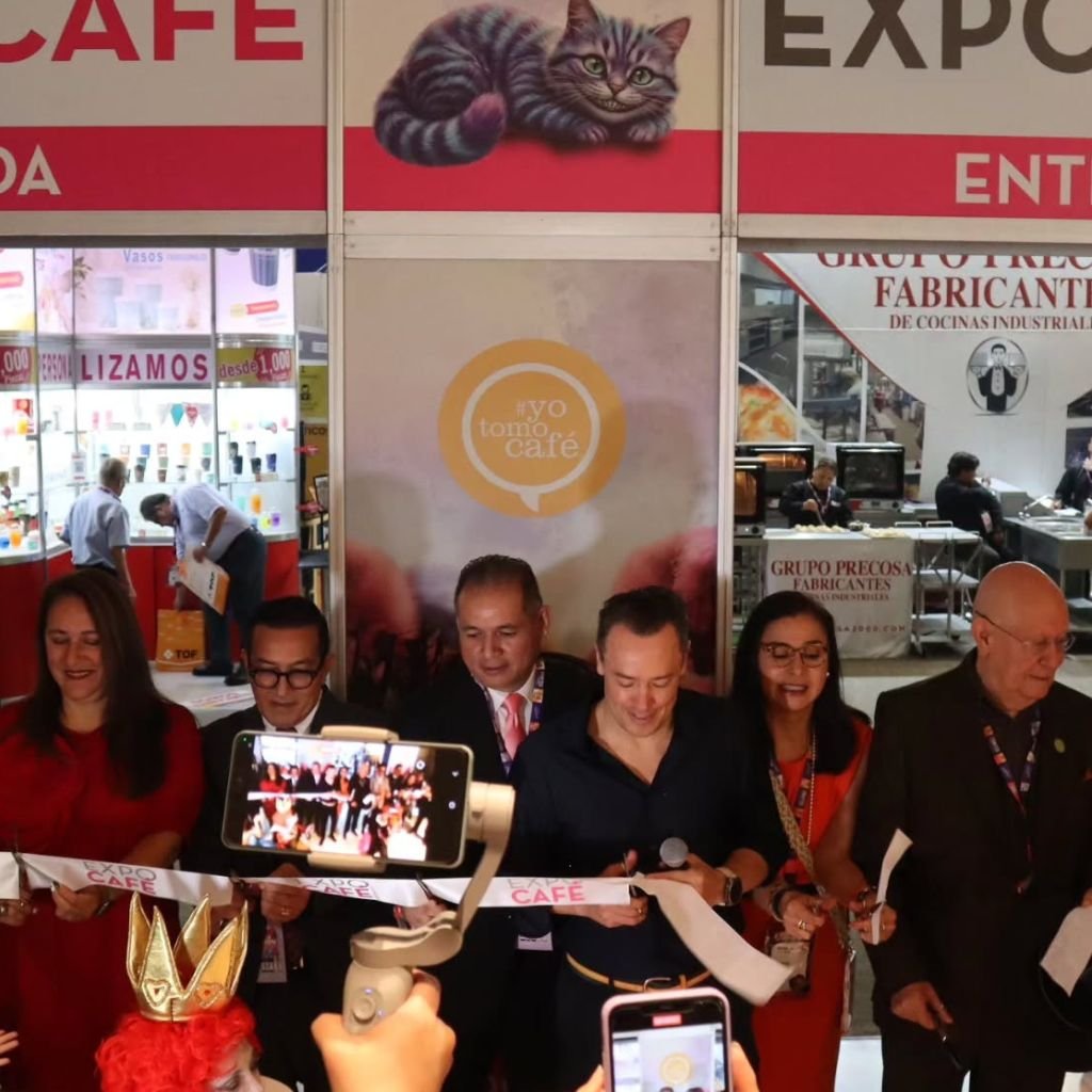 Corte de listón en la inauguración de Expo Café México 2026 el 3 de septiembre de 2026.