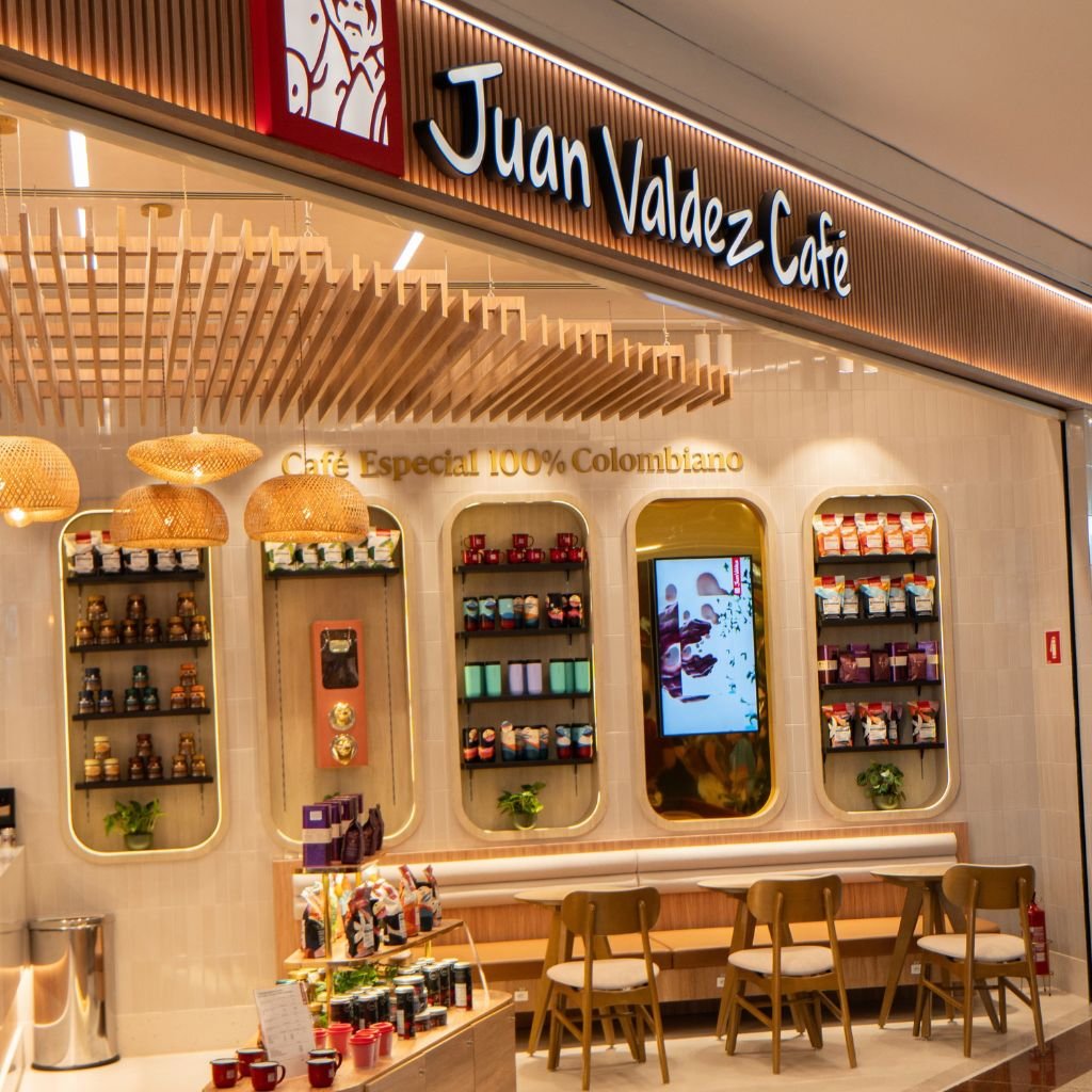 Primera tienda Juan Valdez en Brasil, en Ribeirão Shopping, Ribeirão Preto.