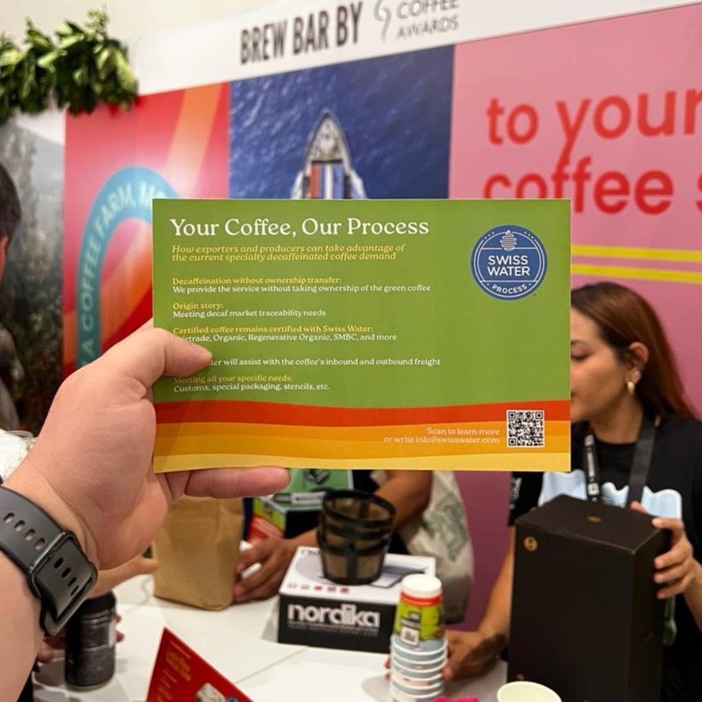 Swiss Water Decaffeinated Coffee Inc compra café de Guatemala, Honduras, Costa Rica, Nicaragua y Colombia. En marzo de 2026, participó en el Producer & Roaster Forum (PRF), celebrado en El Salvador.